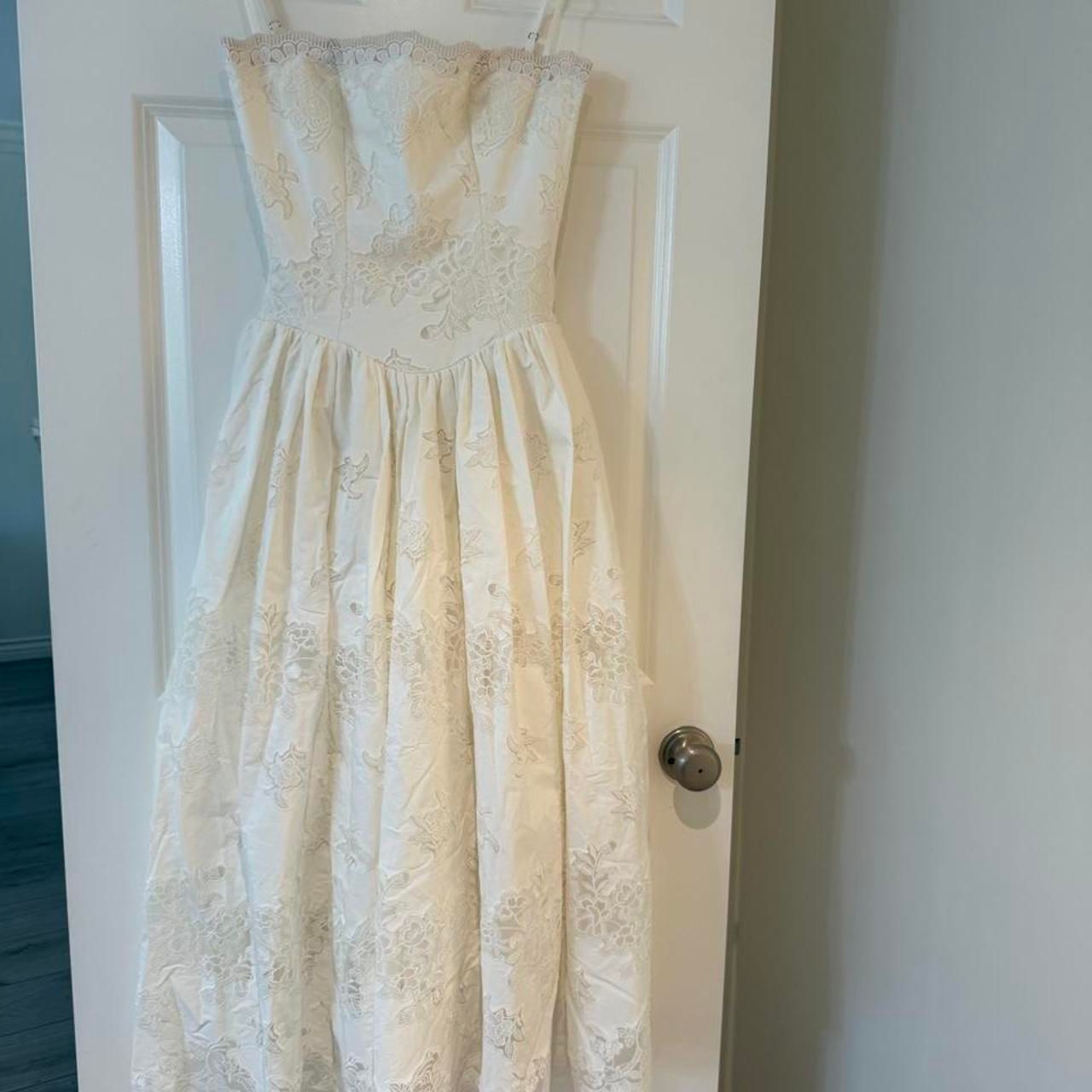 House Of Cb Chloe White Custom Lace Cotton Midi Sundress Size Large Cup A/C Nwot — image 3 of 7